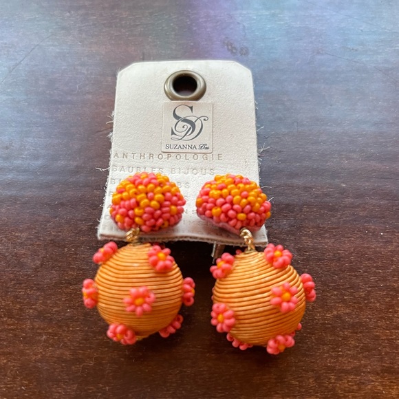 Suzanna Dai stunning designer earrings; NWT silk, bead, and gold plated posts - Picture 3 of 12
